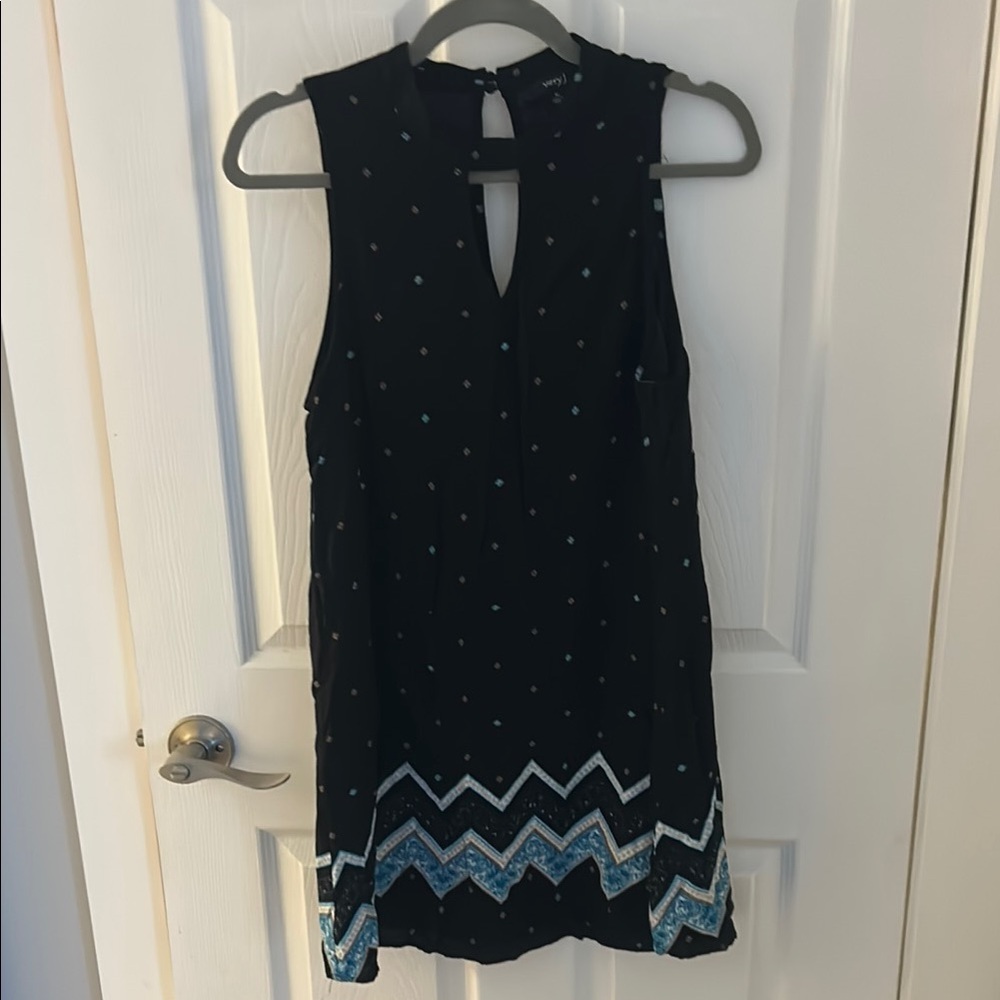 Black Sleeveless Dress with Blue and White Accents - Western Chic
